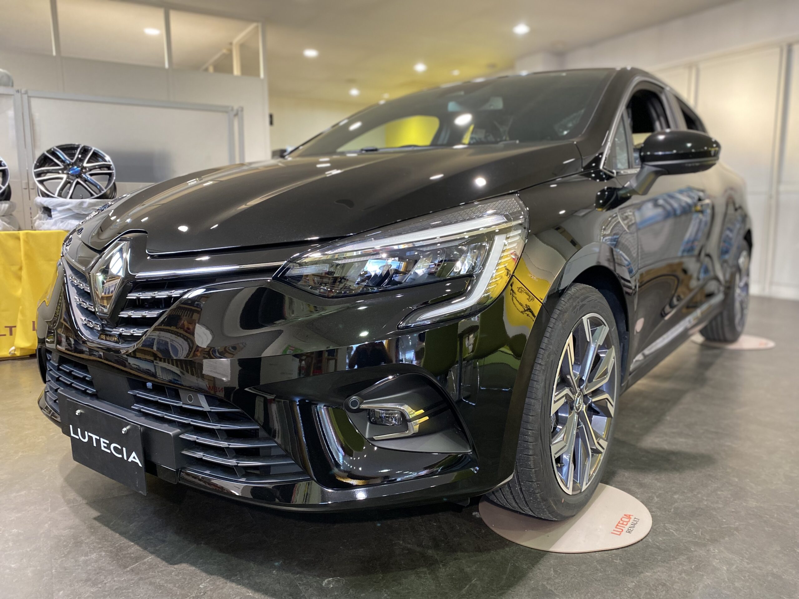 この2台 – ルノー弘前（千葉商会 高田店）｜輸入車、中古車の